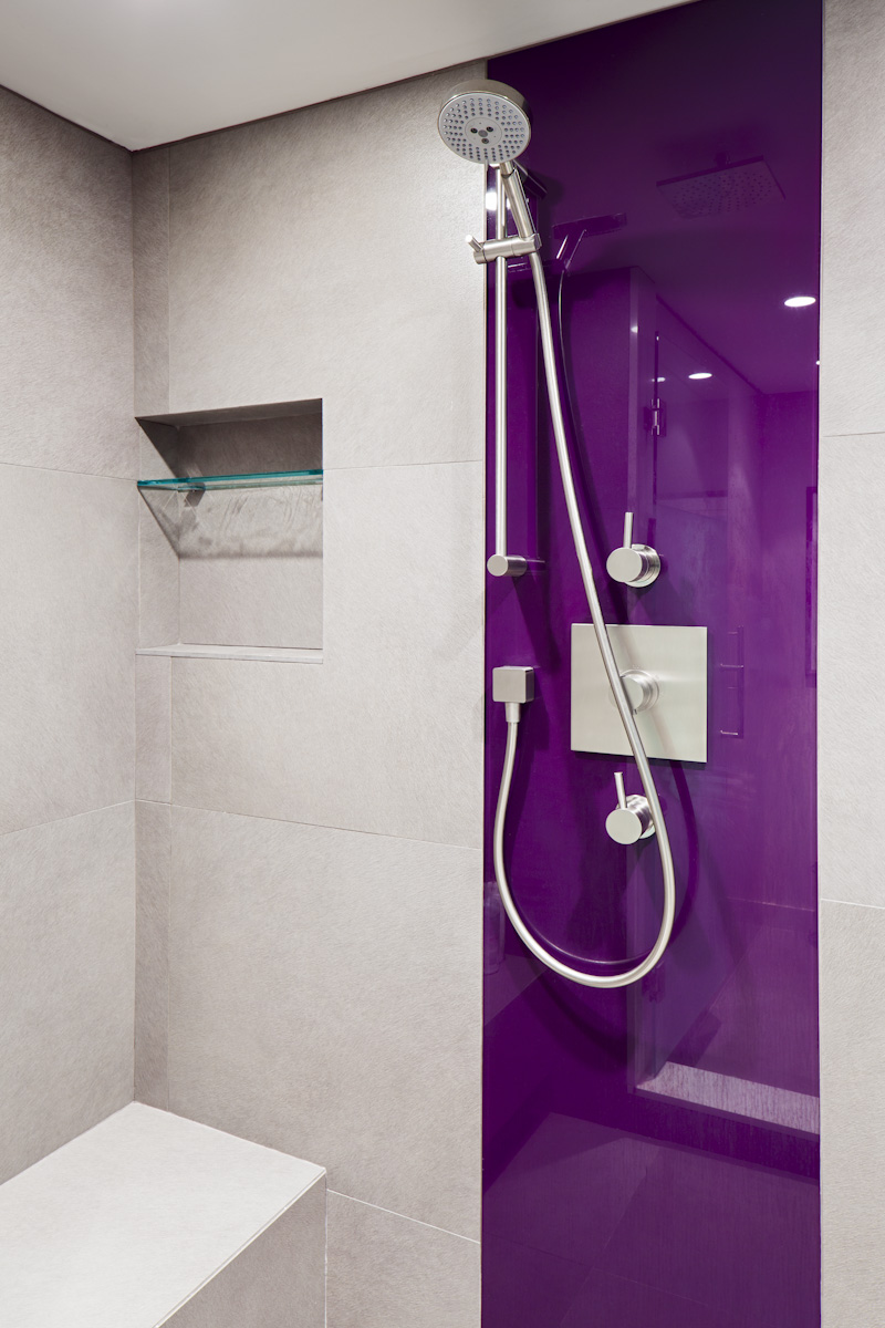 Shower with modern design in a renovated condo in Vancouver.